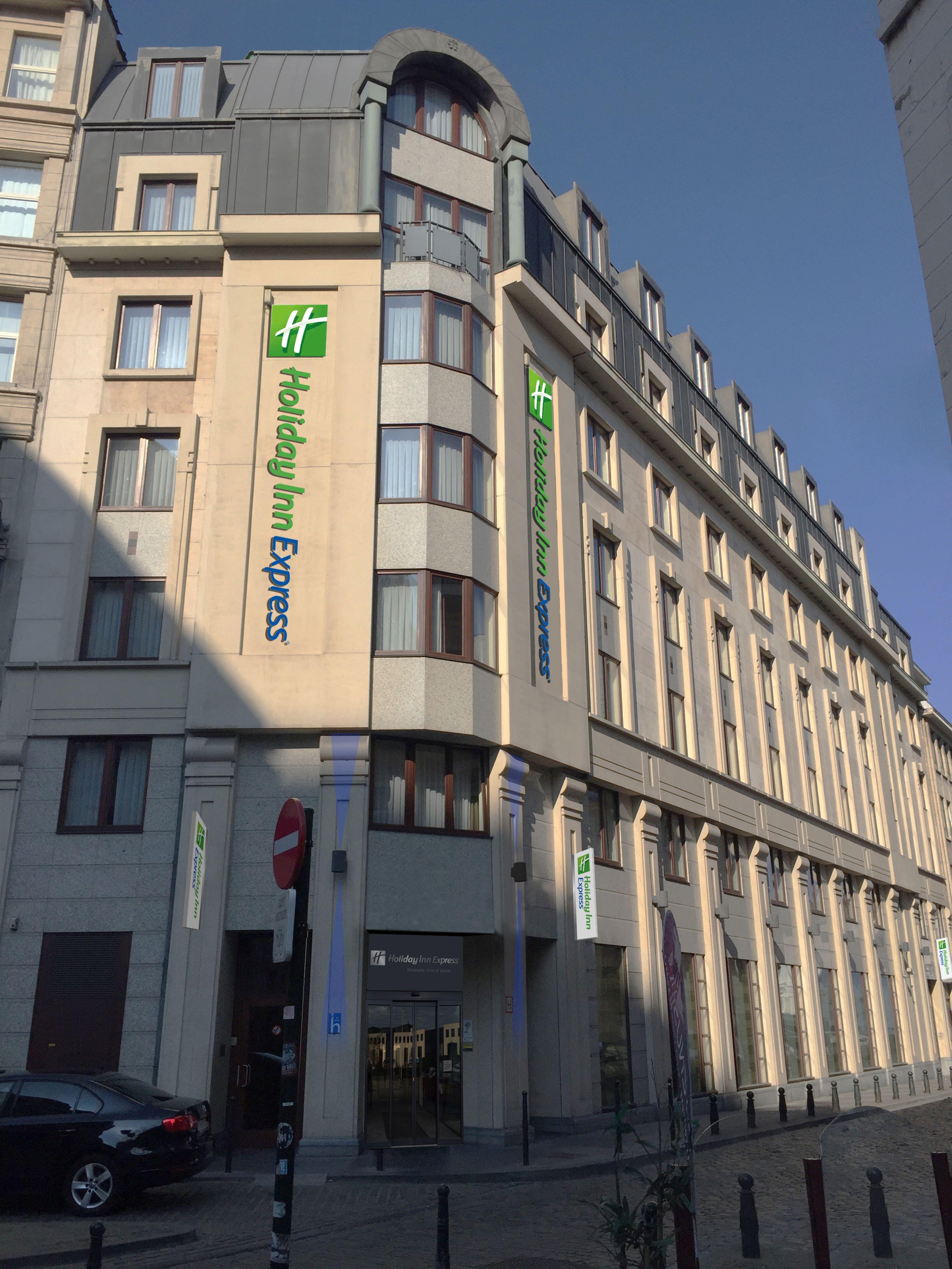 Holiday Inn Express Brussels-Grand-Place By Ihg Exterior photo